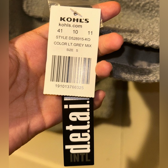 NWT INTL d.e.t.i.a.l.s GREY FAUX FUR JACKET WITH HOOD | Size: Small - Picture 5 of 5